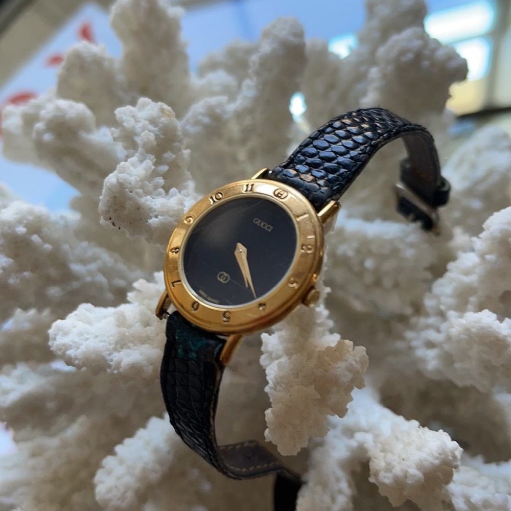 Ladies vintage Gucci watch - Picture 8 of 11